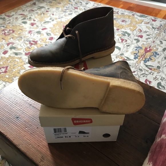 Clarks Desert Boots - Beeswax - 9.5M - Picture 2 of 2